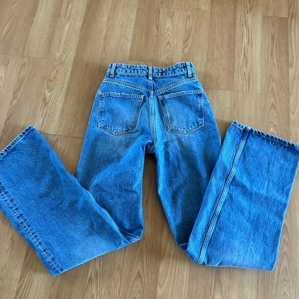 Zara jeans loose fit size 2